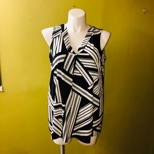 Alfani Woman Top | black and white sleeveless